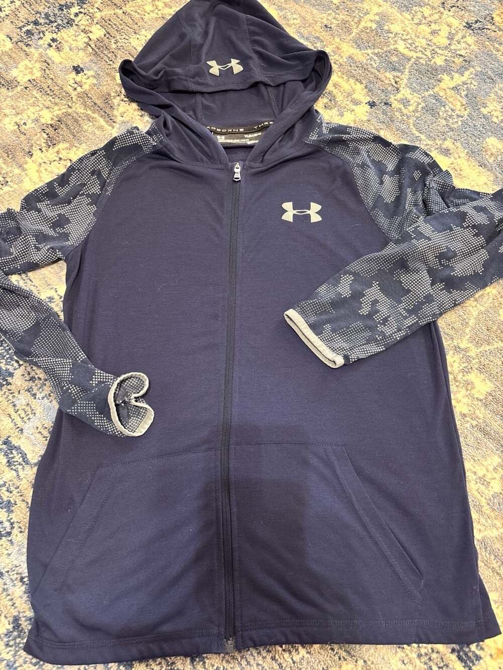 Under Armour HeatGear Zip Hoodie Size YLG Blue